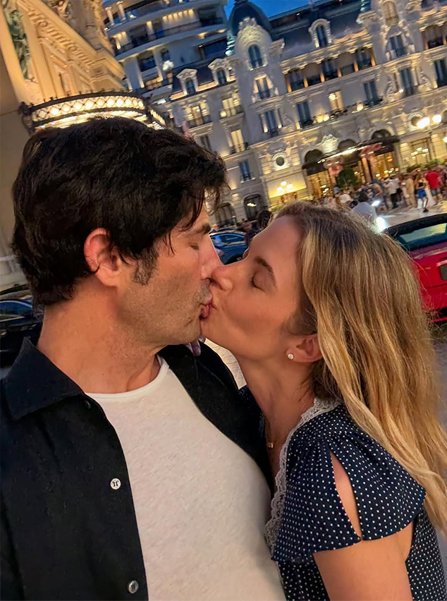 Ashley Benson, Brandon Davis