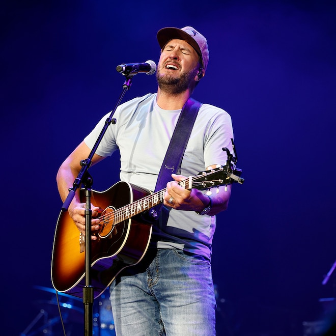 Luke Bryan hit at North Dakota State Fair