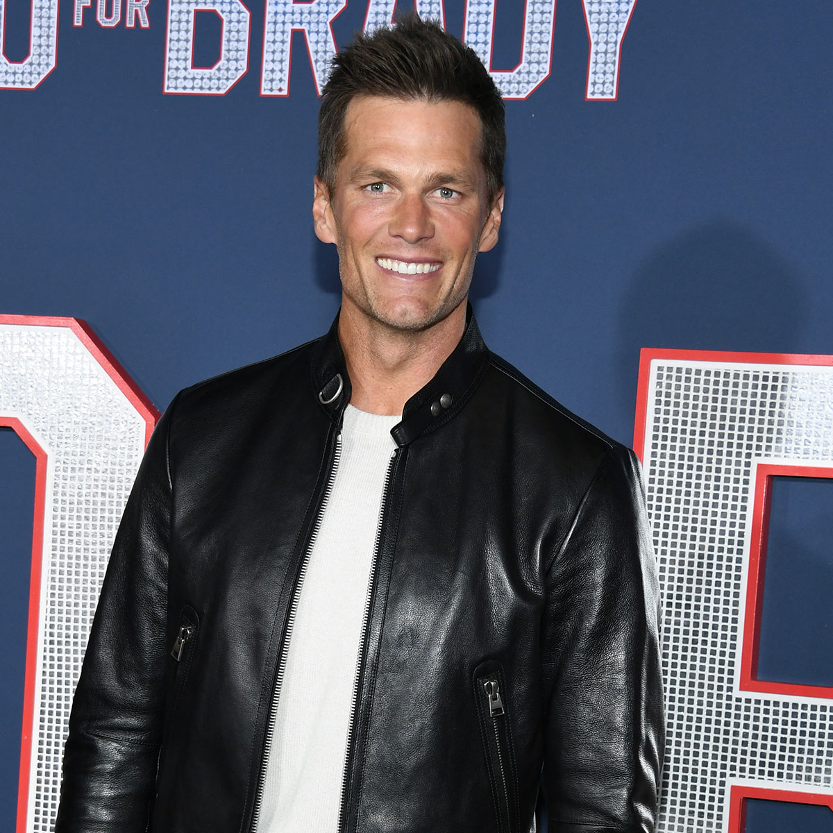 Tackling Tom Brady's Dating History & Rumors: Sofía Vergara and More