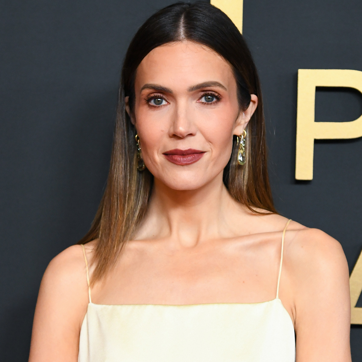 Mandy Moore Shares Photo With All 3 Kids During Vacation to Remember