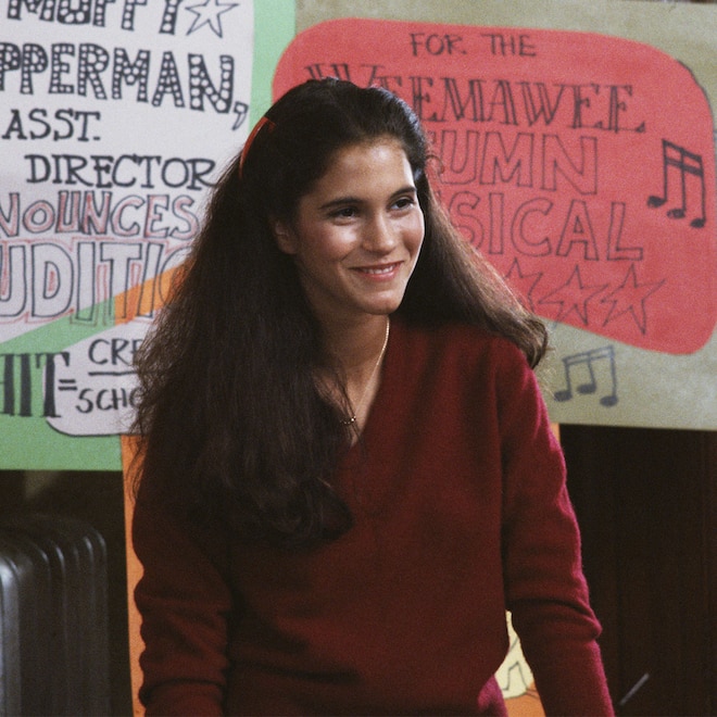 Jami Gertz, Square Pegs
