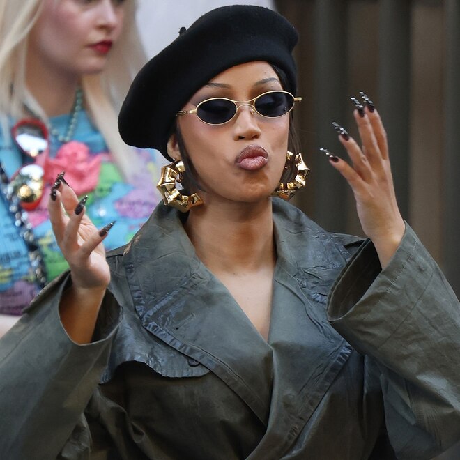 Cardi B, Cartier Haul