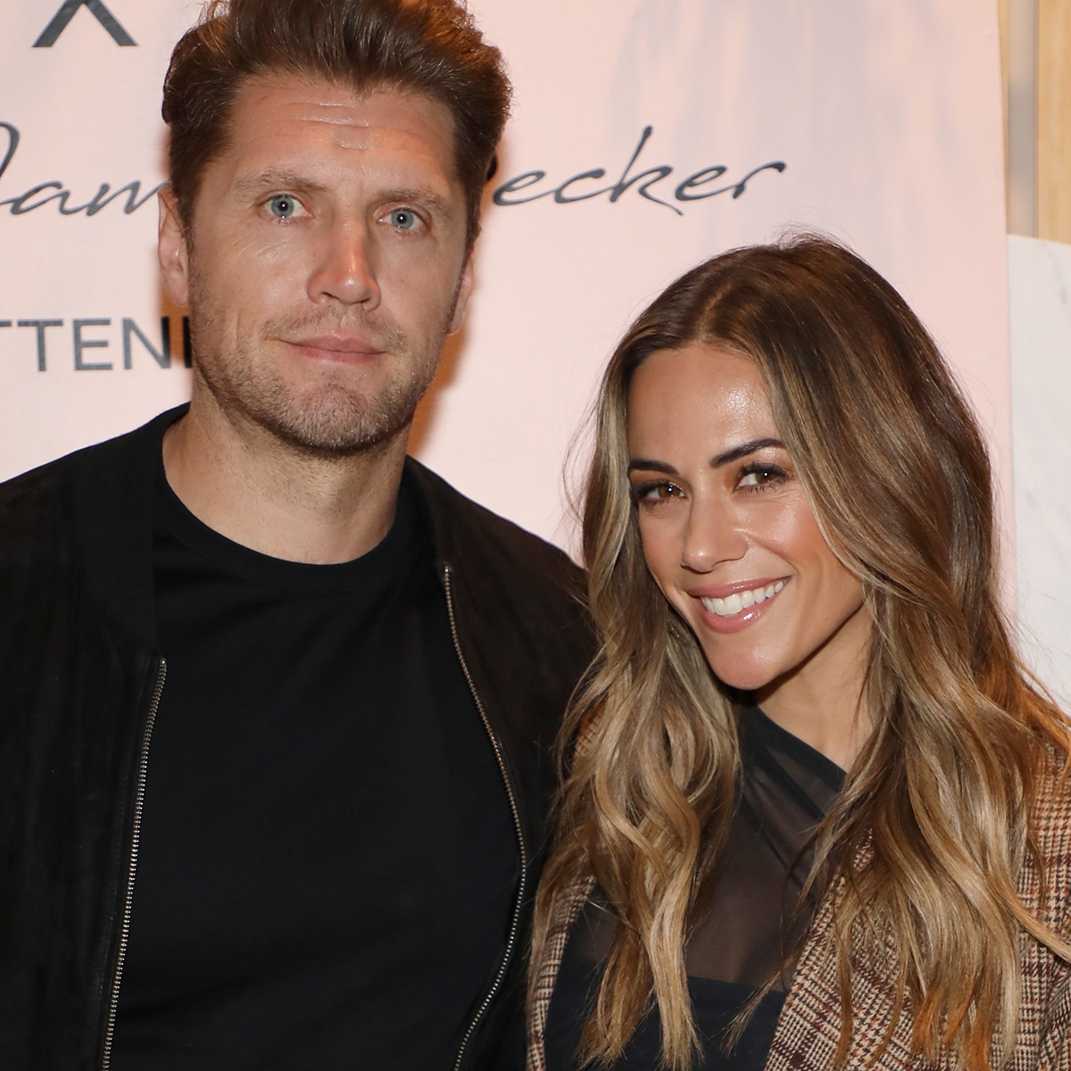 Allan Russell, Jana Kramer