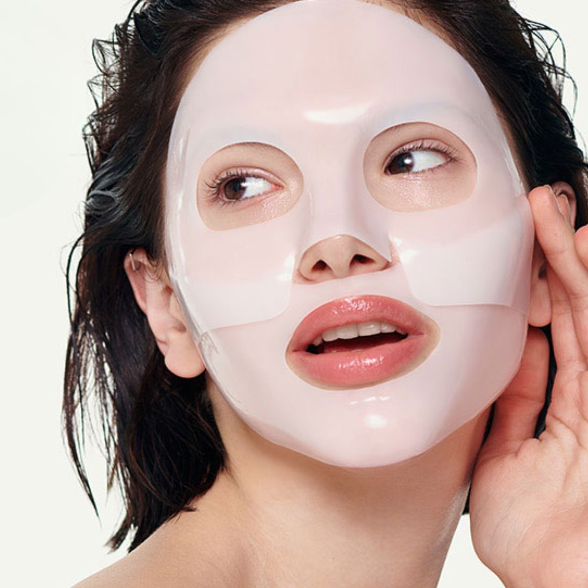Celebrate National Face Mask Day With These Celeb-Approved Bestsellers thumbnail