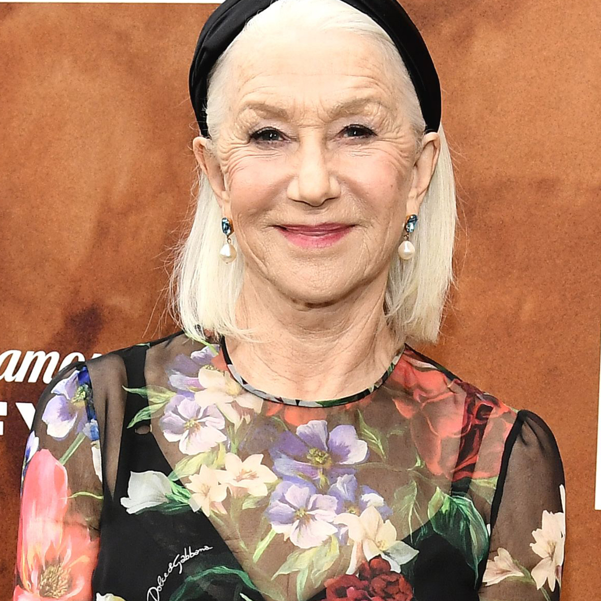 
                        Helen Mirren Says Tomatoes Are Bisexual
                