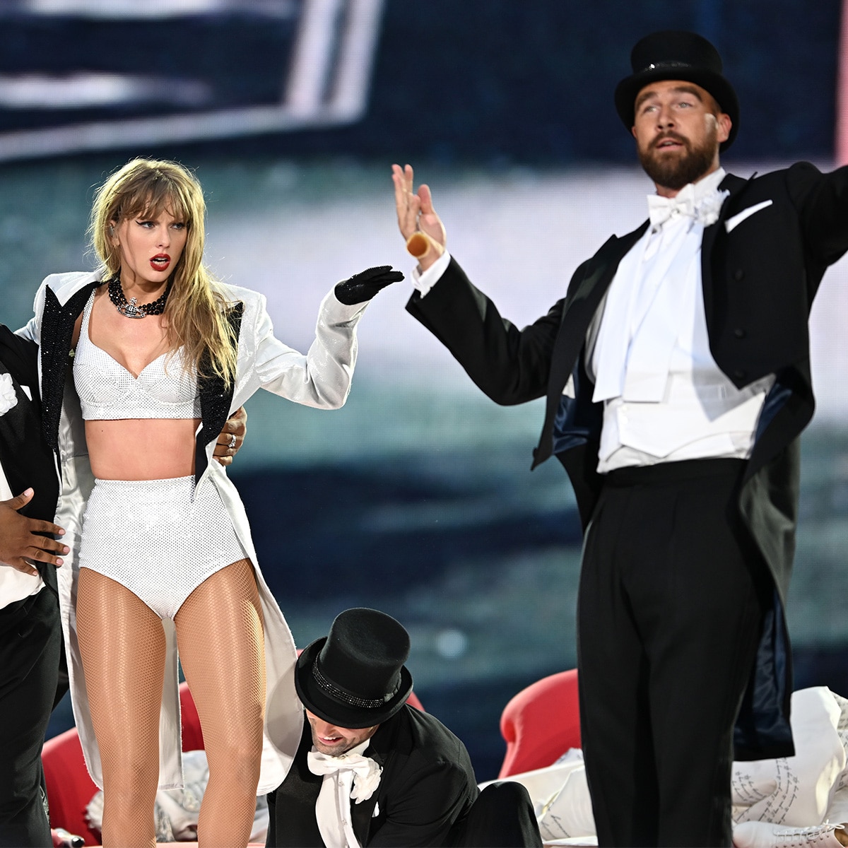 Taylor Swift, Travis Kelce Eras tour performance