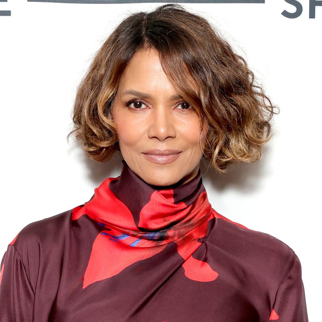 Halle Berry Subtly Shades Ex David Justice for Saying She’s Not “Motherly” Halle Berry Subtly Shades Ex David Justice for Saying She’s Not “Motherly”