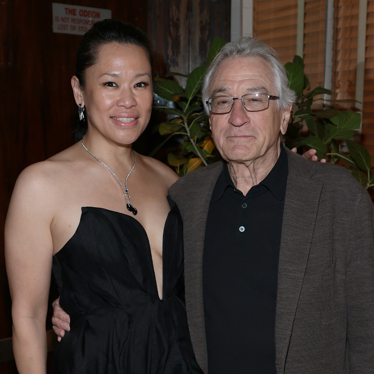 A Guide to Robert De Niro's Big Family: His 7 Kids, Exes & More