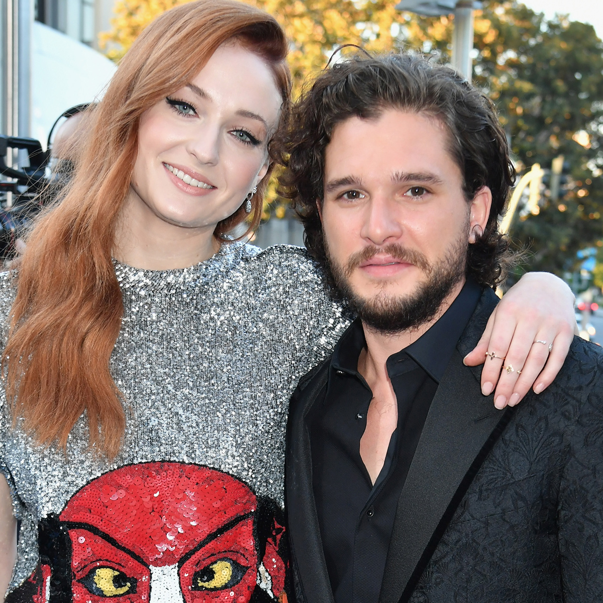 Sophie Turner Details "Vile" Kiss With Game of Thrones' Kit Harington thumbnail