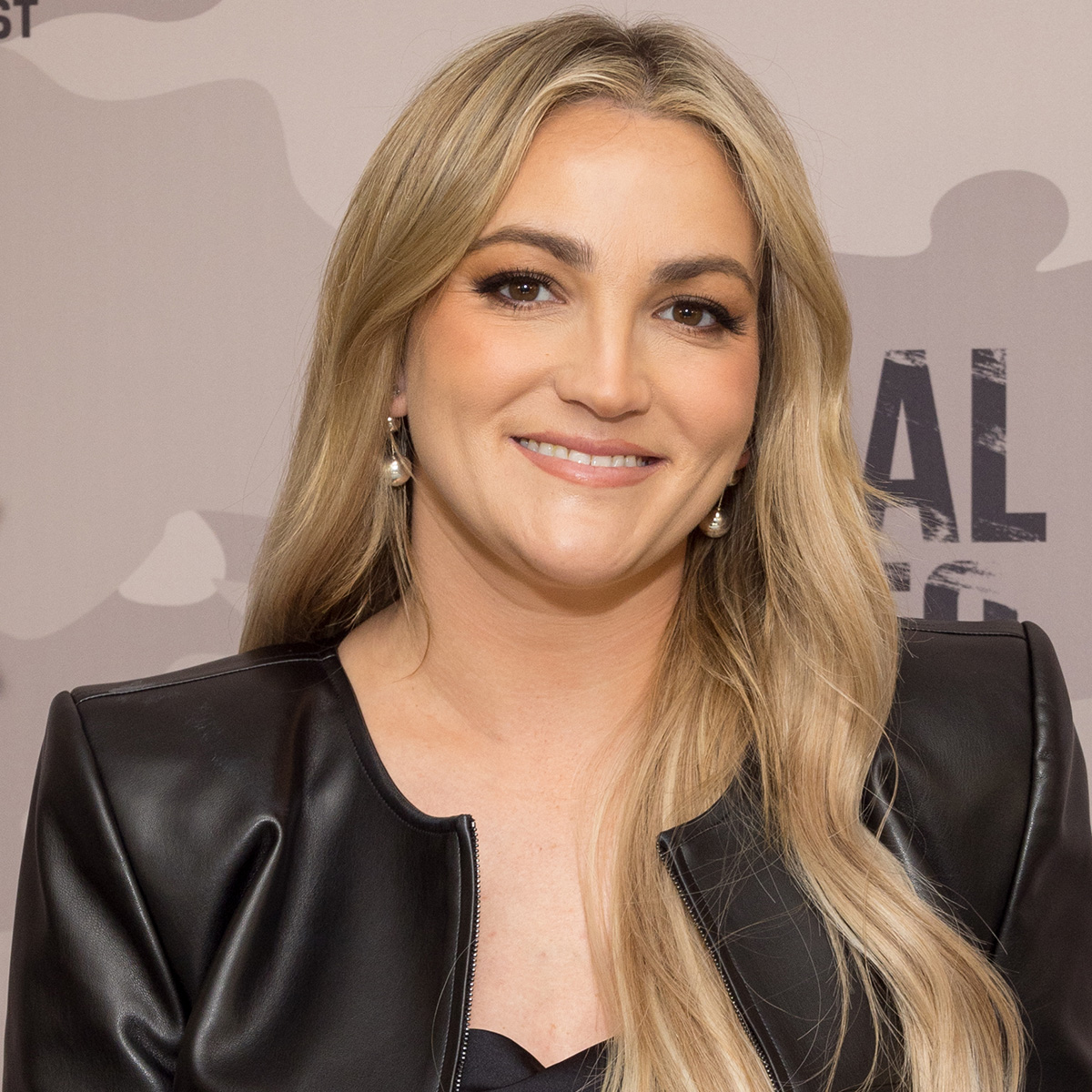 Jamie Lynn Spears Shares New Skin Diagnosis thumbnail