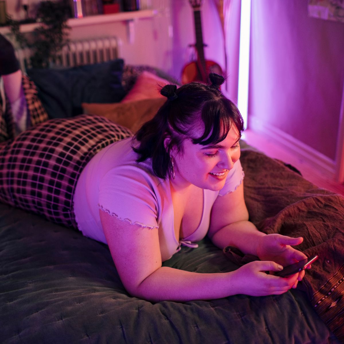 tiktokbedroomessential thumbnail.jpg