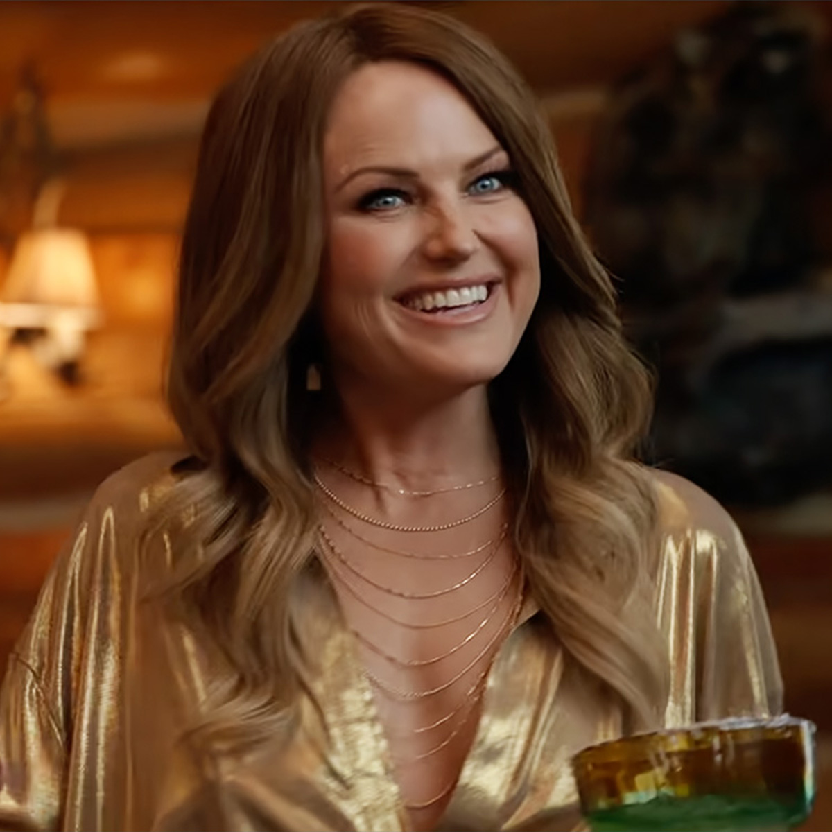 Hunting Wives’ Malin Åkerman Explains That Wig thumbnail