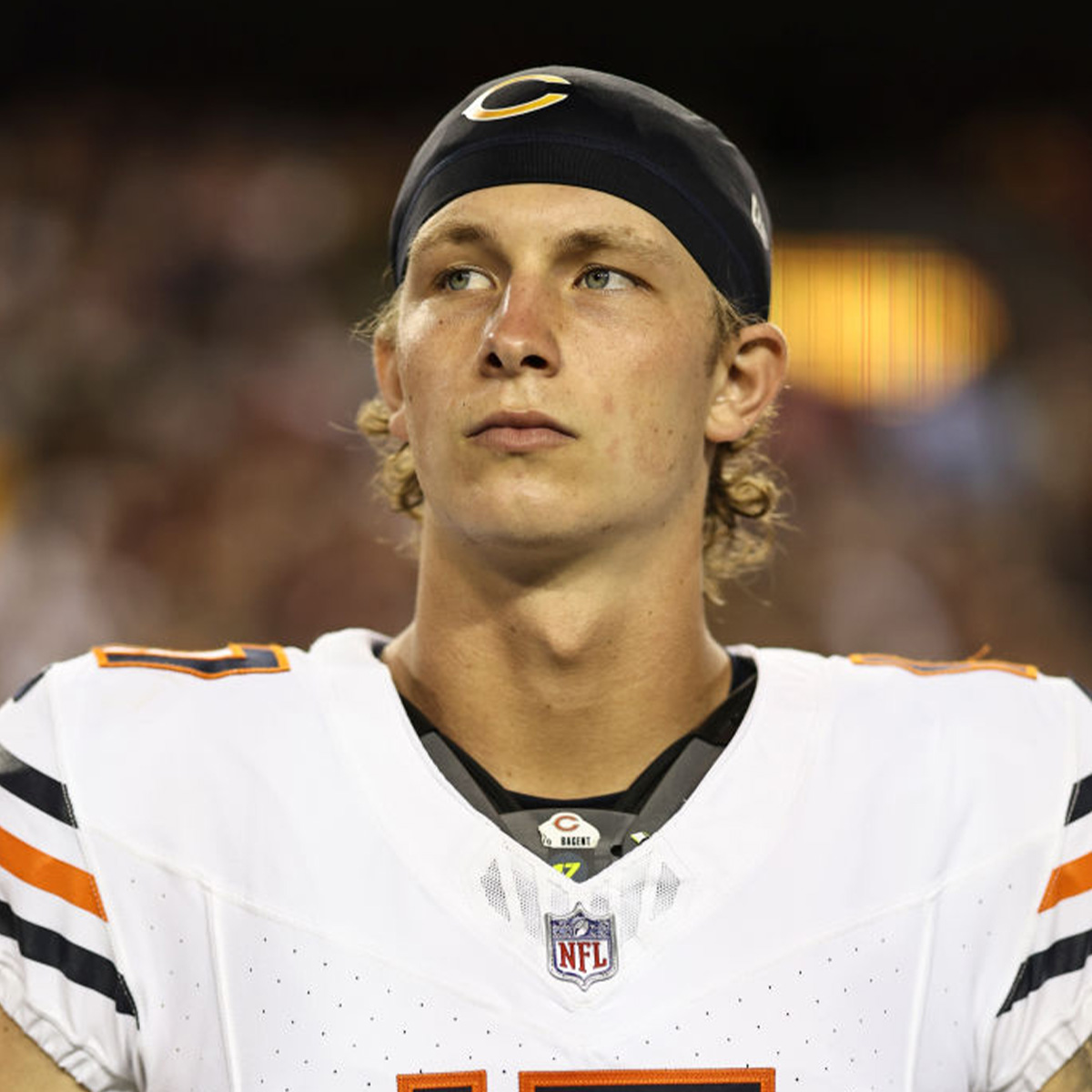 
                        Tyson Bagent Tears Up Over His $10 Million NFL Contract Extension
        ...
