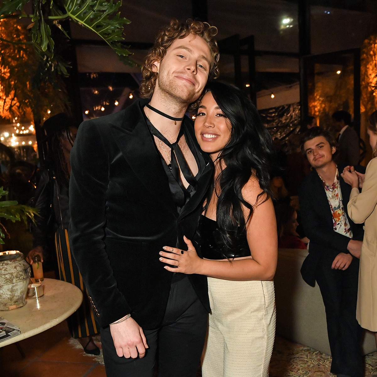 5 секунди от лятото на Люк Хеммингс и съпругата му