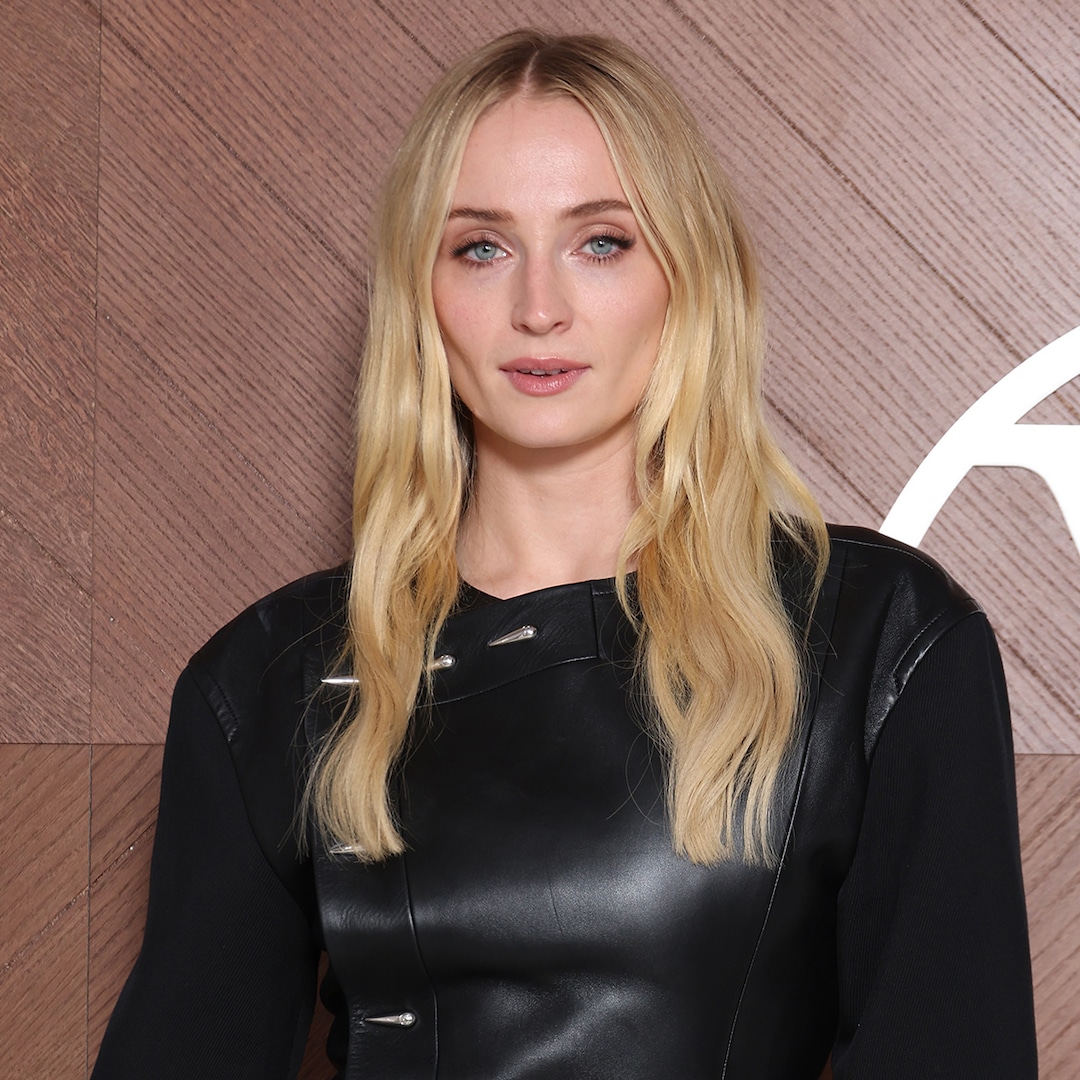 Sophie Turner Shares the Dating Habit She’s “Not Proud Of” Sophie Turner Shares the Dating Habit She’s “Not Proud Of”