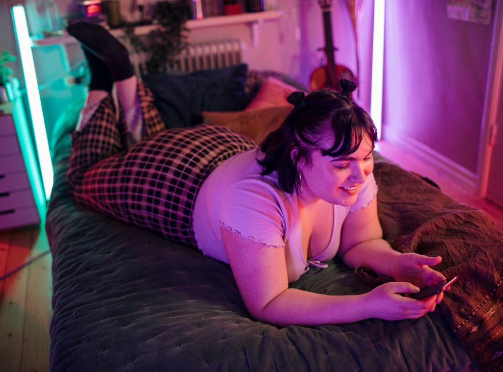 tiktokbedroomessentials hero image.jpg