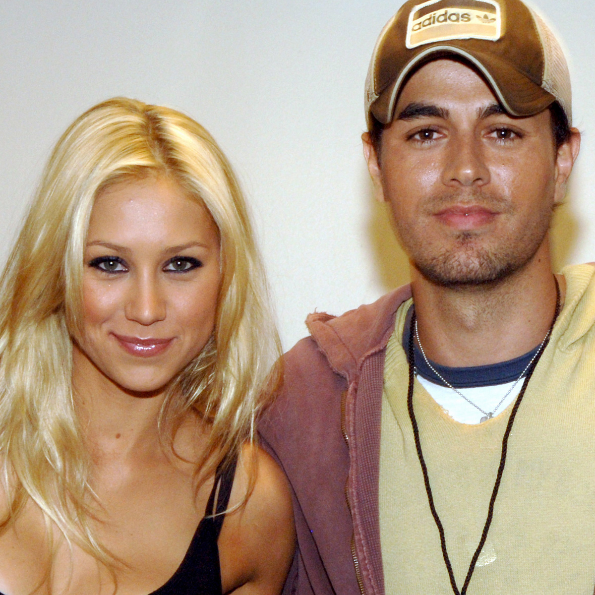 Enrique Iglesias and Anna Kournikova Expecting Baby No. 4 thumbnail
