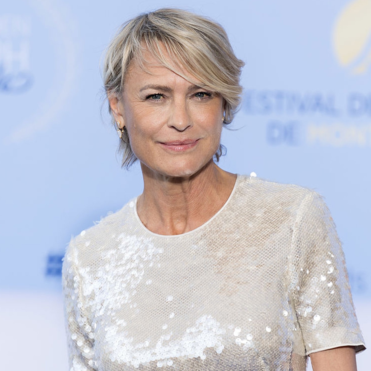 Robin Wright Reveals Why She Left the U.S. & Moved to England