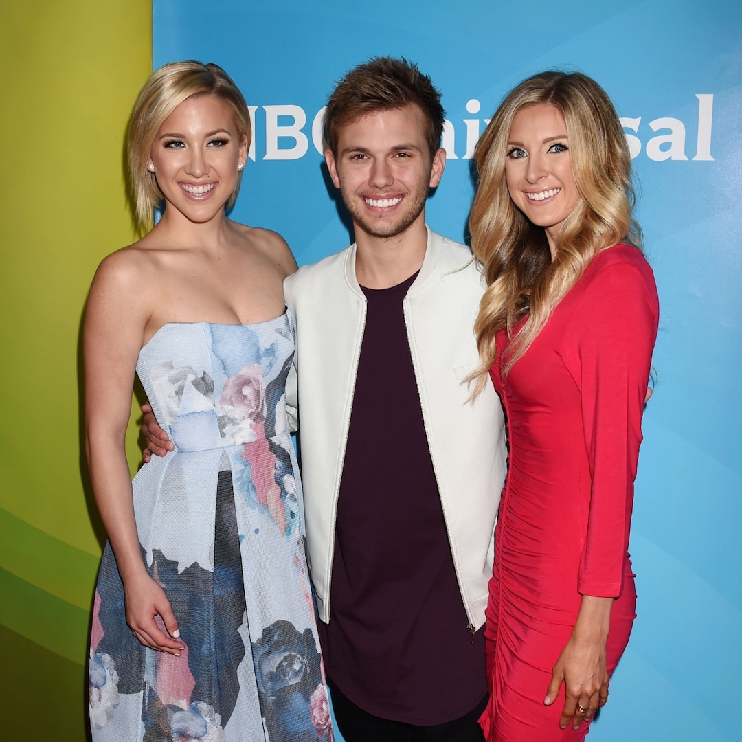 Chase Chrisley, Savannah Chrisley Reveal Reason Behind Feud With Lindsie Chrisley Chase Chrisley, Savannah Chrisley Reveal Reason Behind Feud With Lindsie Chrisley