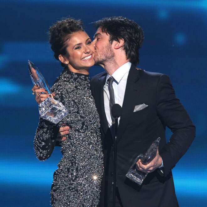 Nina Dobrev, Ian Somerhalder