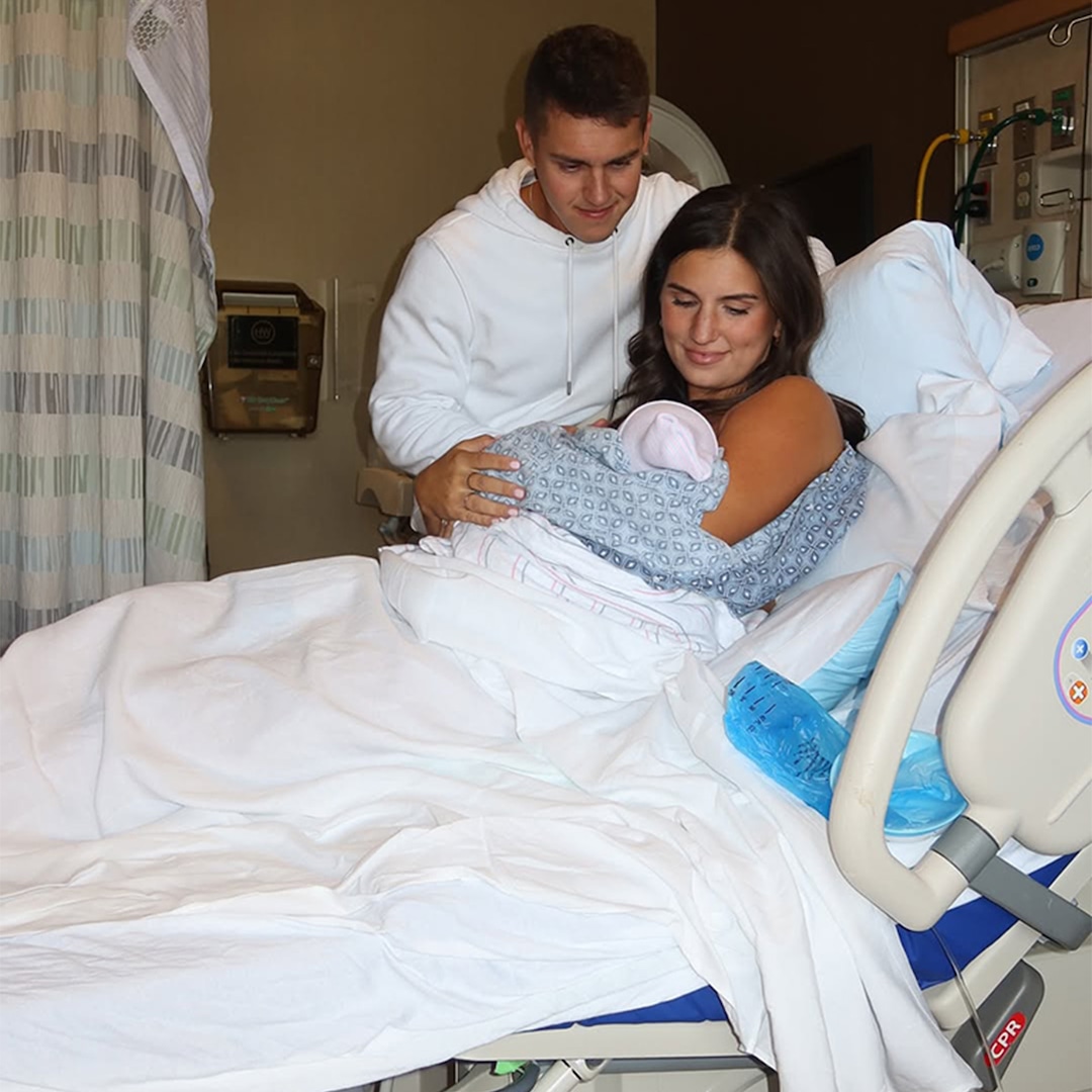 Bringing Up Bates' Carlin Bates Welcomes Baby No. 3 With Husband