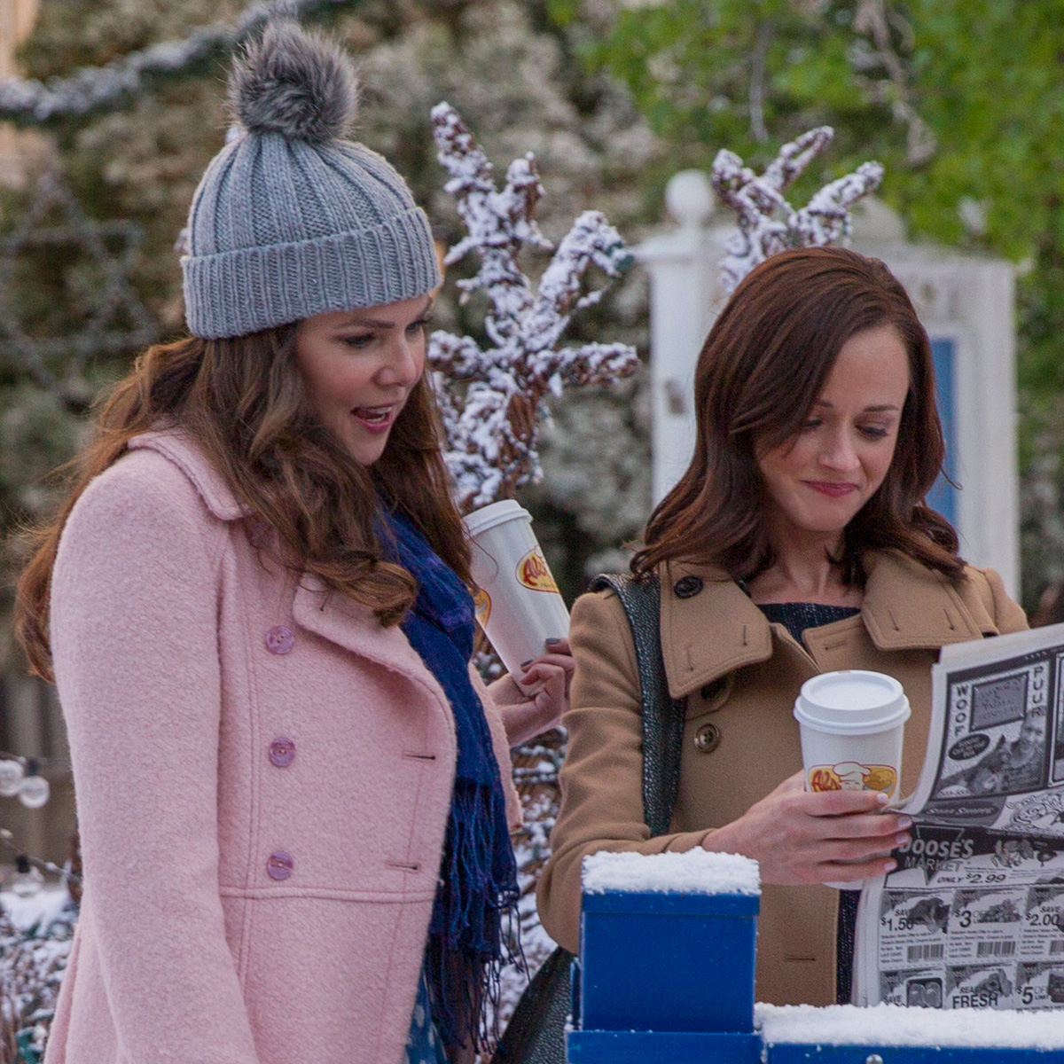 What Lauren Graham, Alexis Bledel Said About Making More Gilmore Girls