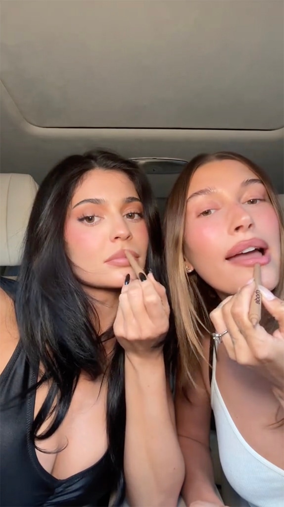 Kylie Jenner Hailey Bieber