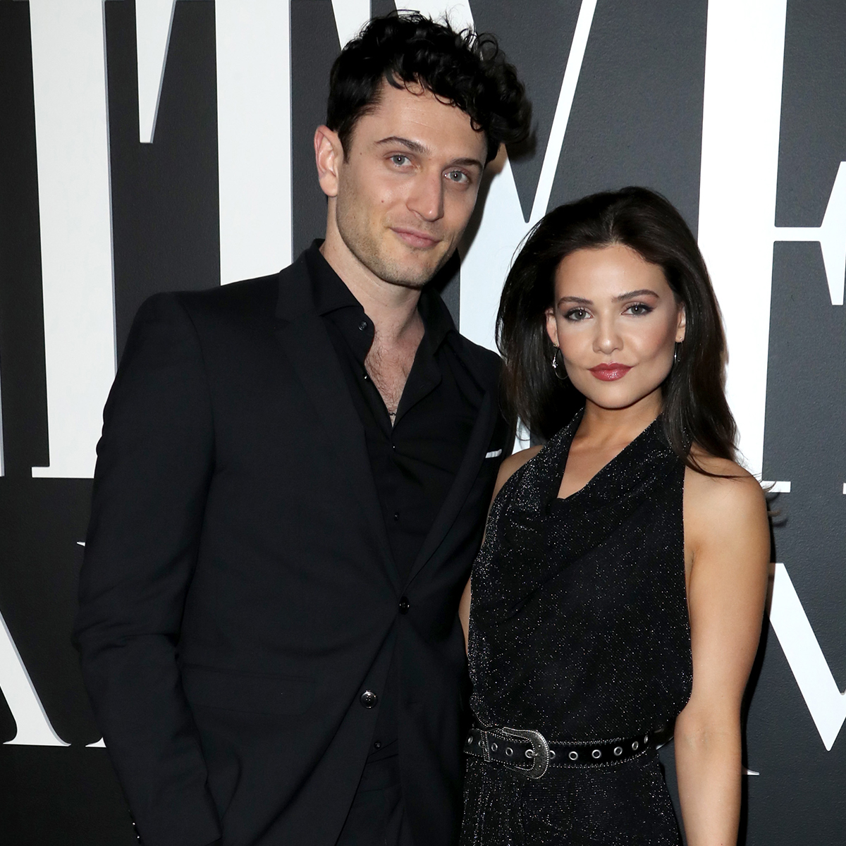 
                        The Originalsâ€™ Danielle Campbell Marries Costar Colin Woodell
     ...