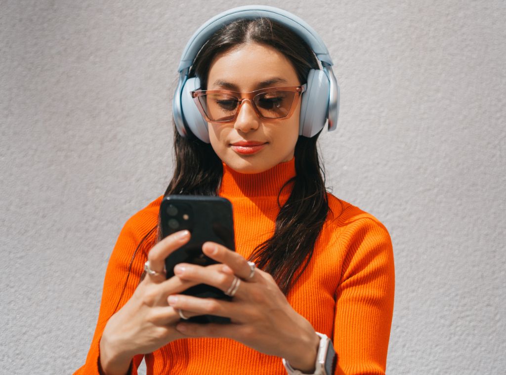 SHOP Fall Headphone & Earbud Deals Ahead of October Prime Day