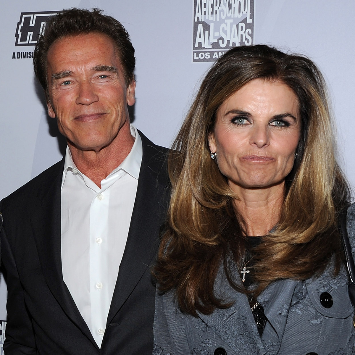 Арнолд Шварценегер Плейсто засенчва Ex Maria Shriver седмици след събирането на сватбата на Son Patrick 