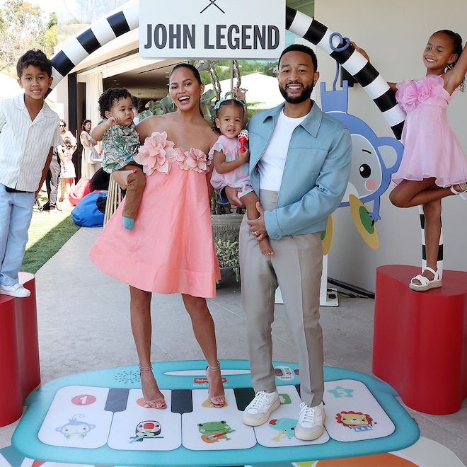 John Legend, Chrissy Teigen, Miles Stephens, Luna Stephens, Esti Stephens, Wren Stephens, Kids