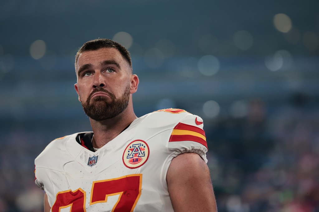 Travis Kelce Fined $14,491 For Obscene Gesture