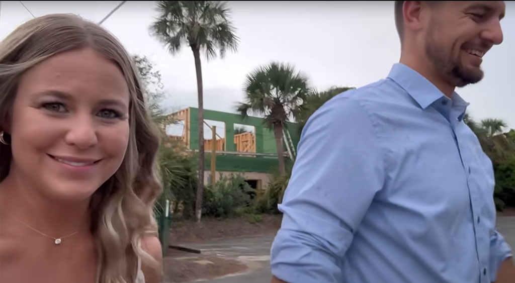 Jana Duggar and Stephen Wissman on a Duggar family vacation in Florida, YouTube, 2024