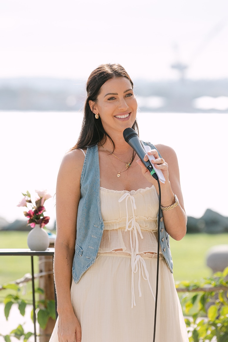 Becca Kufrin, Big Pic