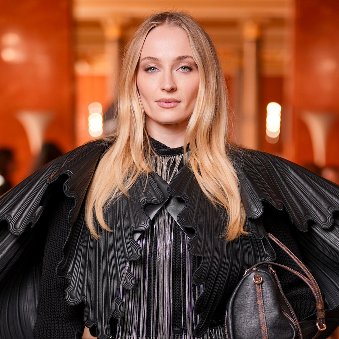 Sophie Turner Injured While Filming Tomb Raider Series Sophie Turner Injured While Filming Tomb Raider Series