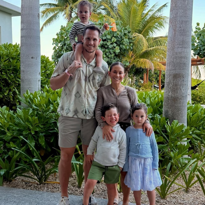 Shawn Johnson East, Andrew East, Drew, Jett and Bear on vacation.