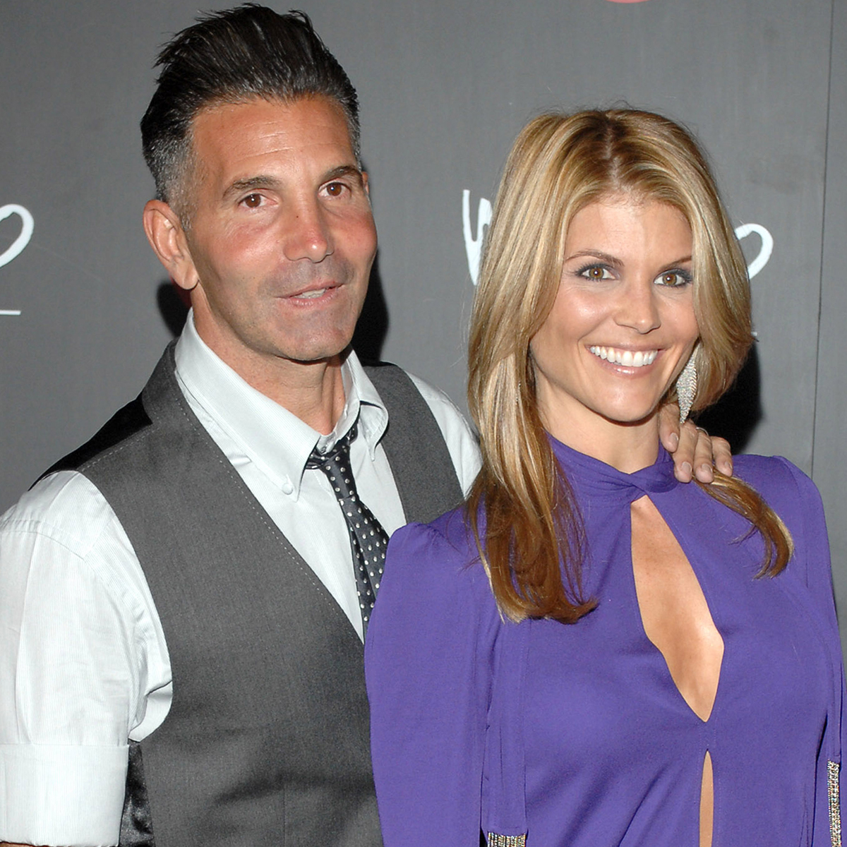 
                        Lori Loughlin & Mossimo Giannulli Separate After 27 Years of Marriage
    ...
