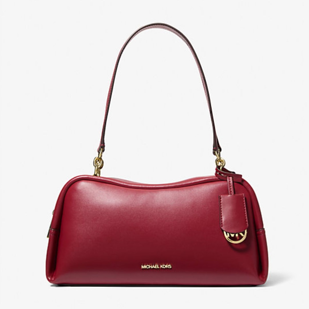 Economize US $ 249 nesta elegante bolsa de Borgonha Michael Kors Economize US $ 249 nesta elegante bolsa de Borgonha Michael Kors