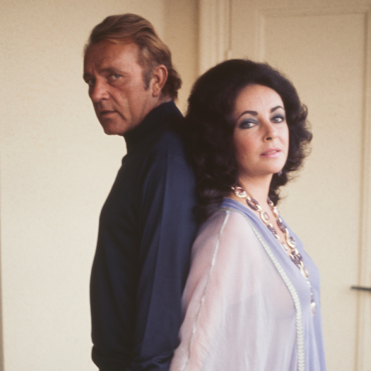 Untangling Elizabeth Taylor's Dramatic Love Life