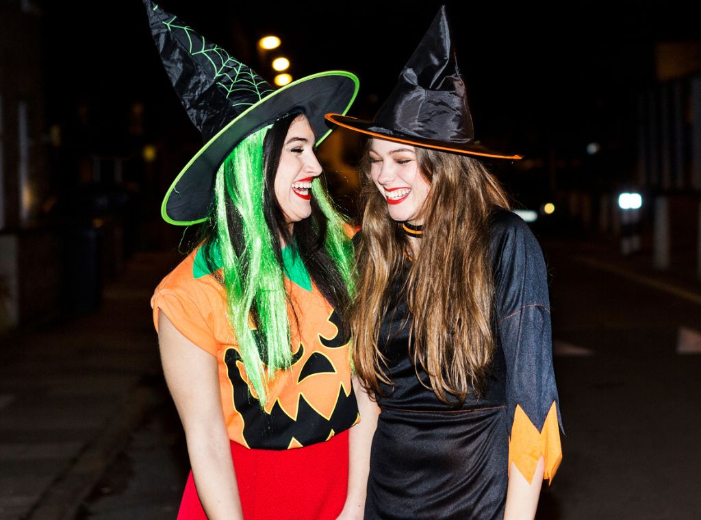 SHOP Easy Last-Minute Halloween Costume Ideas From Amazon