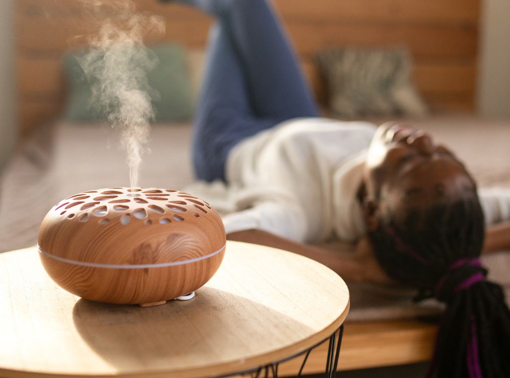 10 Best Humidifiers for Keeping Your Skin & Sinuses Happy