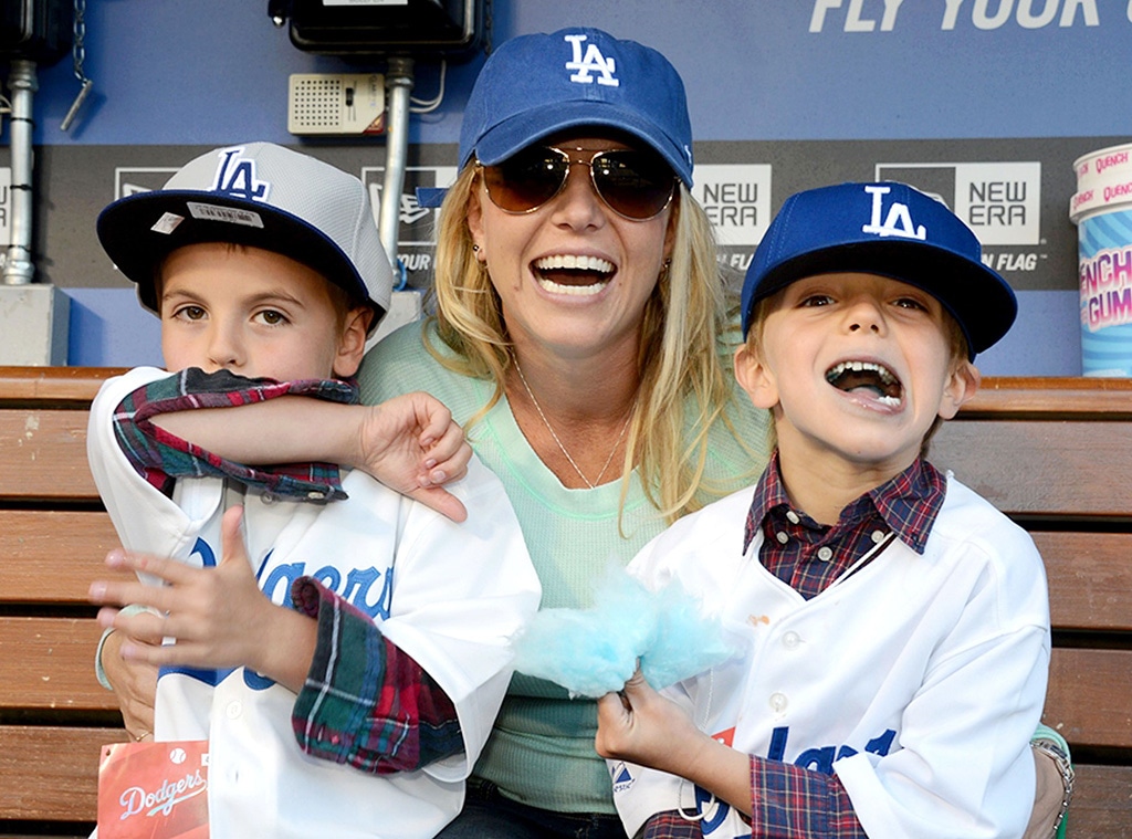 Kevin Federline, Britney Spears' Sons Update in Memoir
