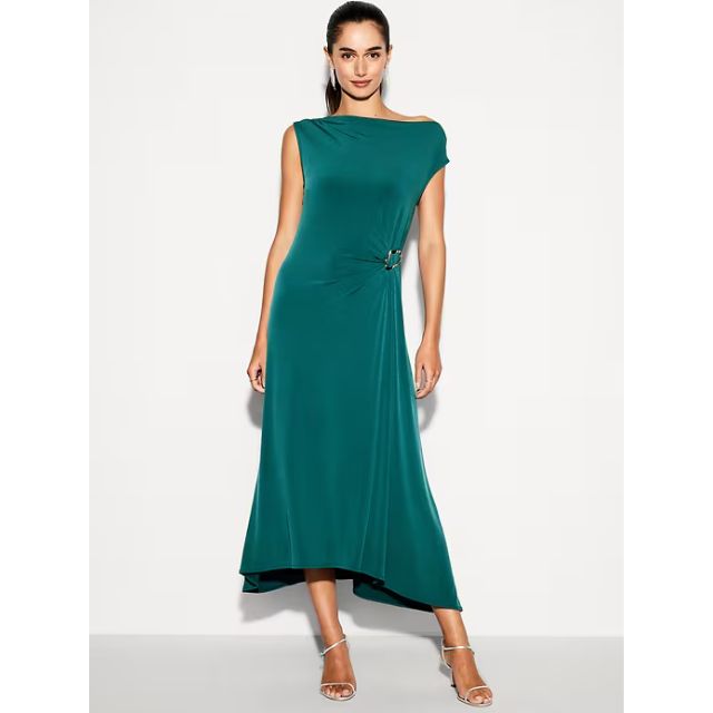 Old Navy Holiday Dresses Are on Flash Sale for 50% Off