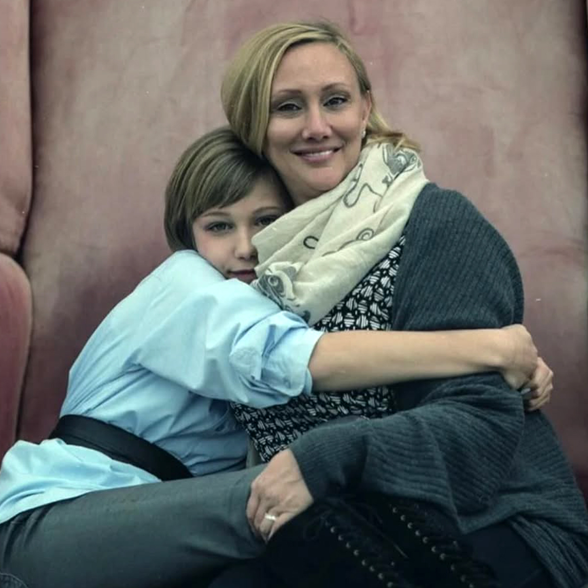 
                        Grace VanderWaalâ€™s Mom Tina VanderWaalÂ Dead at 53 After Cancer...