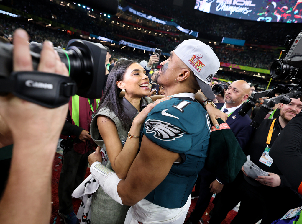 Jalen Hurts, Philadelphia Eagles Star, Marries Bry Burrows