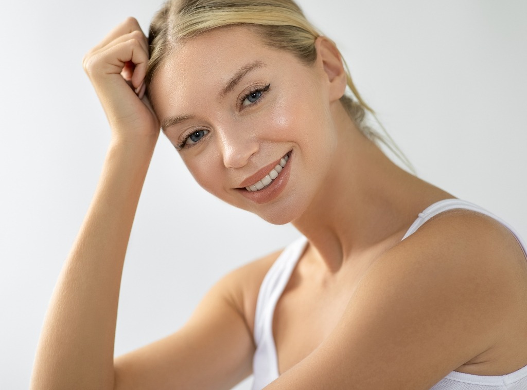 Ulta Flash Deal: Get $98 Worth of Beauty for $24—Lolavie Detangler, Orebella Perfume, St. Tropez & More 11 Store Ulta Beauty Deal