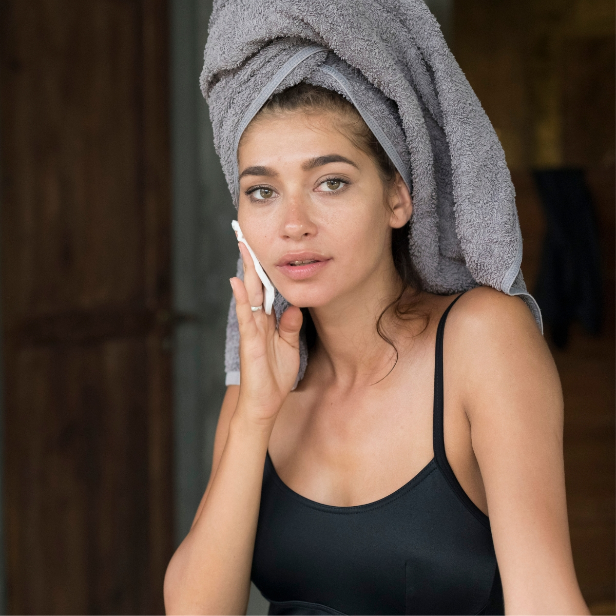 Peter Thomas Roth 2 for 1 Deal: Clear Acne and Fight Wrinkles Fast