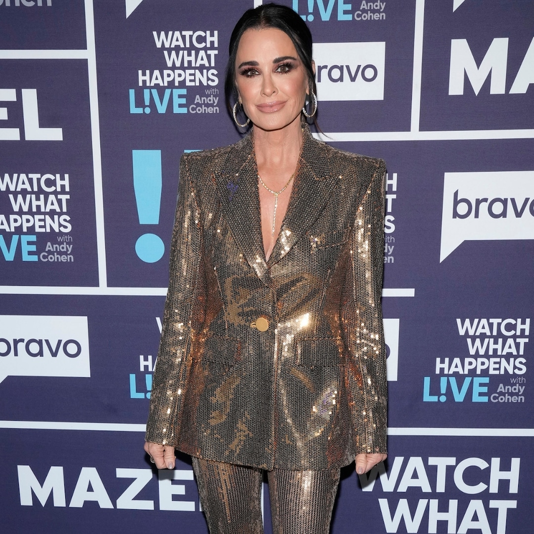Kyle Richards’ Go-To Lip Mask Lasts So Long, She Ditched Chapstick for Good – E! Online Kyle Richards’ Go-To Lip Mask Lasts So Long, She Ditched Chapstick for Good – E! Online