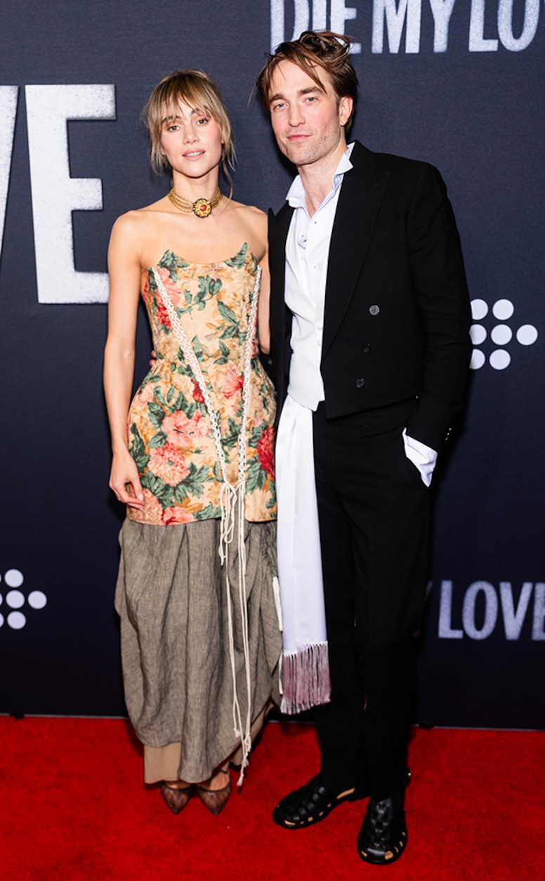 Suki Waterhouse, Robert Pattinson, Big Pic