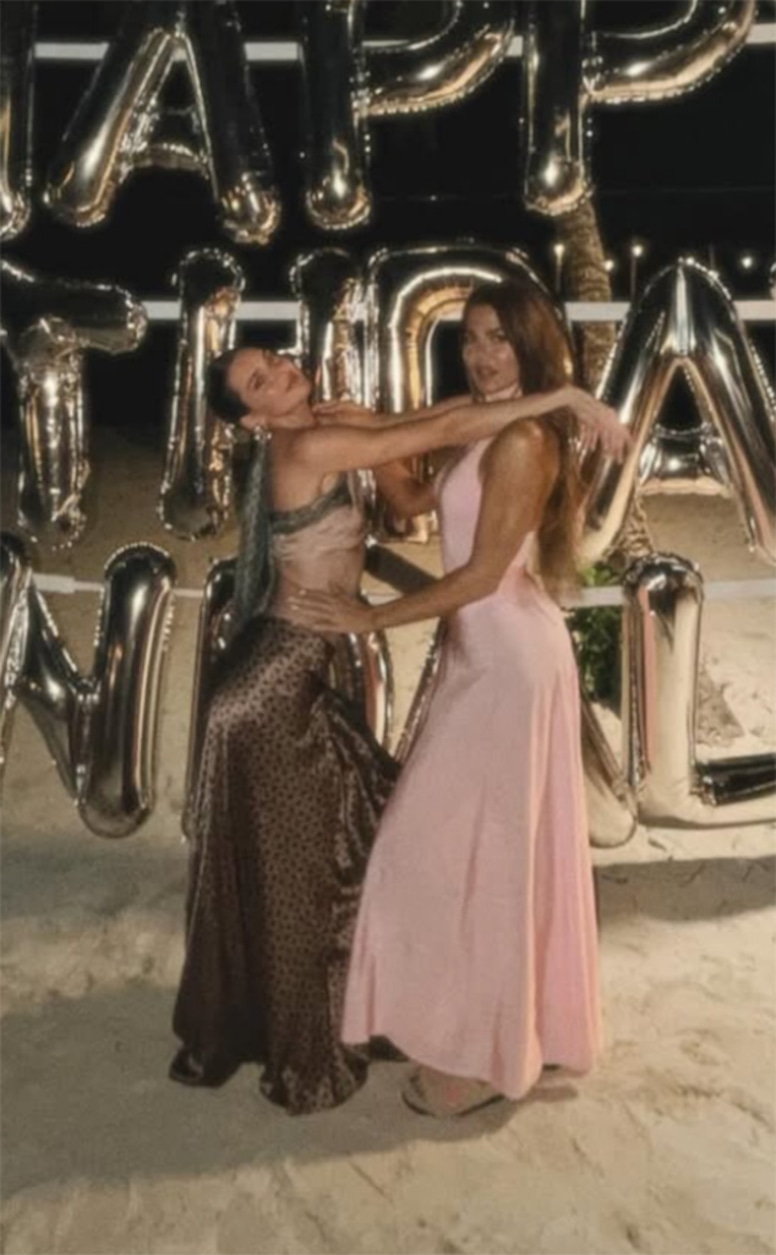 Inside Kendall Jenner's Lavish 30th Birthday Party Inside Kendall Jenner's Lavish 30th Birthday Party